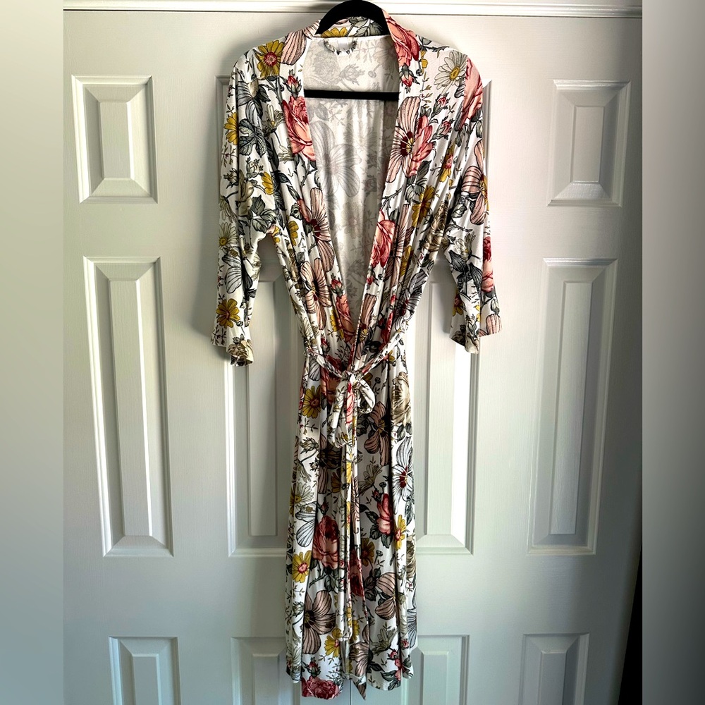 Milkmaid Goods Floral Robe (Matching Newborn Gown & Swaddle in Separate Listing)